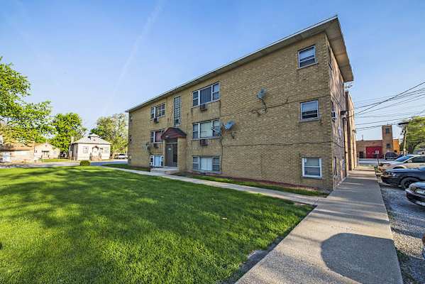 12507 S Ashland Ave property